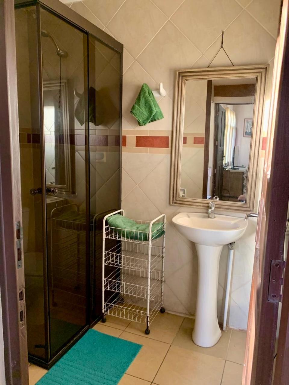 Apartamento Con Jardin โกชาบัมบา ภายนอก รูปภาพ